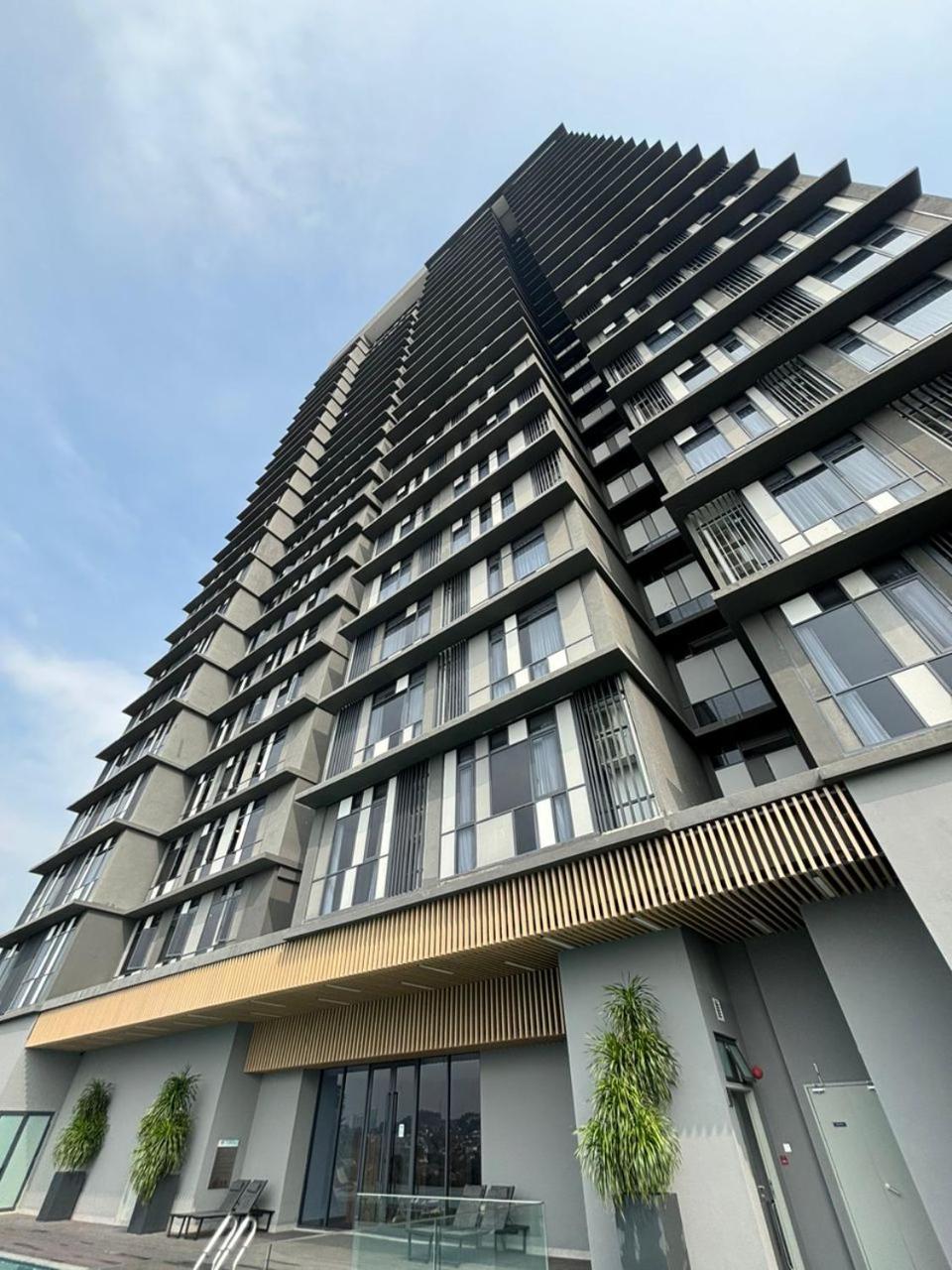Societe By Bamboo Hospitality Aparthotel Kuala Lumpur Exteriör bild