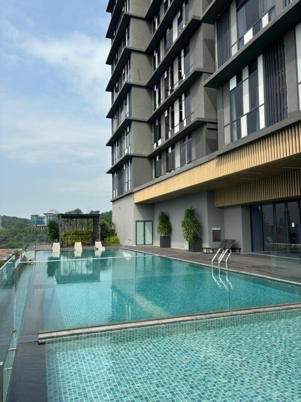 Societe By Bamboo Hospitality Aparthotel Kuala Lumpur Exteriör bild